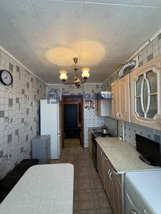 г. Каменск-Уральский, ул. Суворова, 17 (городской округ Каменский) - фото квартиры (3)