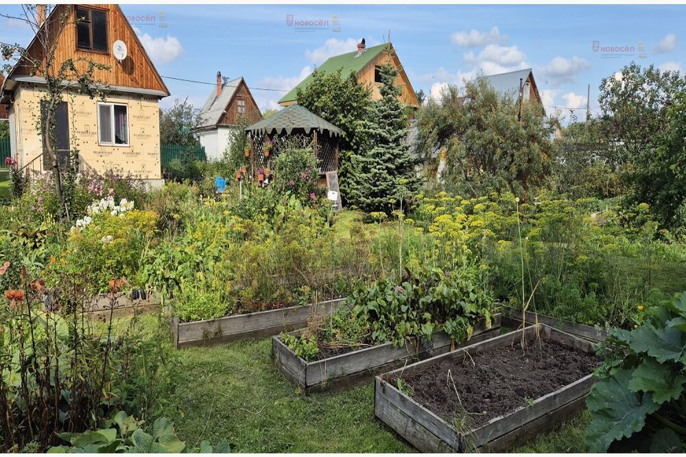 п. Красногвардейский (г.о. Березовский), к/с Железнодорожник (городской округ Березовский) - фото сада (2)