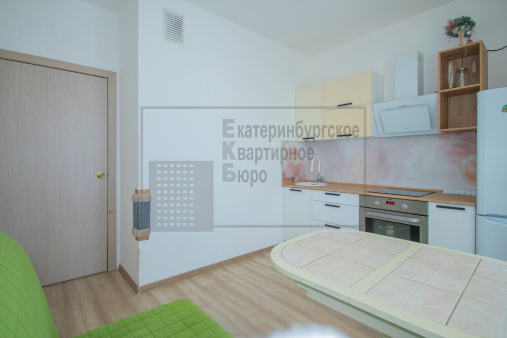 Екатеринбург, ул. Академика Парина, 38/7 (Академический) - фото квартиры (5)