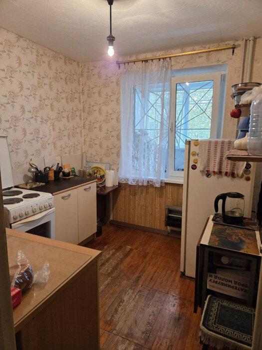 Екатеринбург, ул. Ленинградская, 18 (Юго-Западный) - фото комнаты (6)