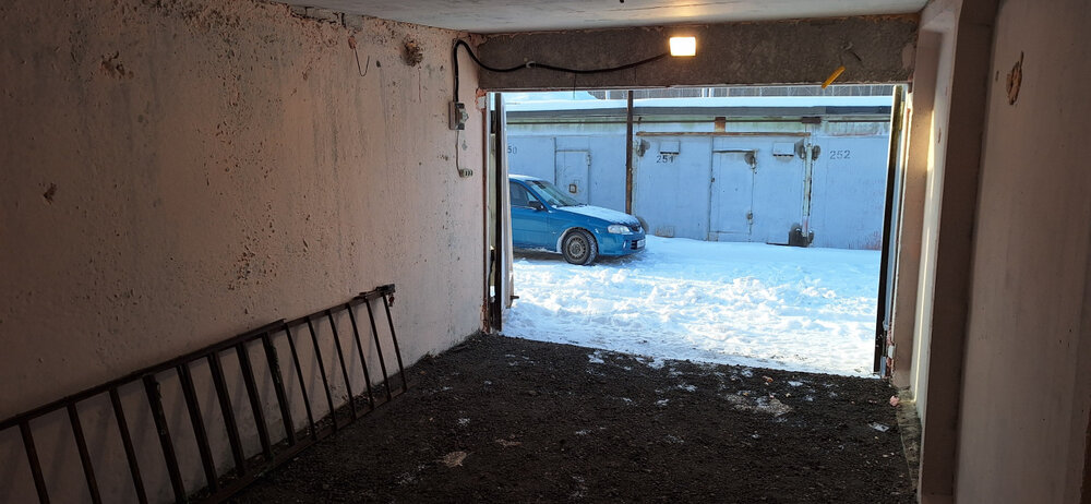 Екатеринбург, ул. Народного фронта, 103 (Уралмаш) - фото гаража (4)