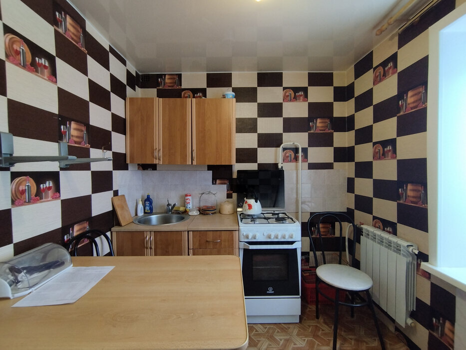 п. Буланаш, ул. Физкультурников, 1а (городской округ Артемовский) - фото квартиры (2)