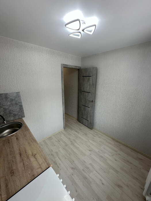 Екатеринбург, ул. Бахчиванджи, 23 (Кольцово) - фото квартиры (8)