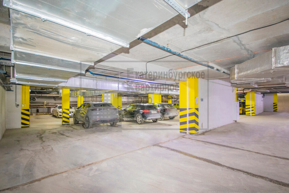 Екатеринбург, ул. Шейнкмана, 86 (Центр) - фото гаража (4)