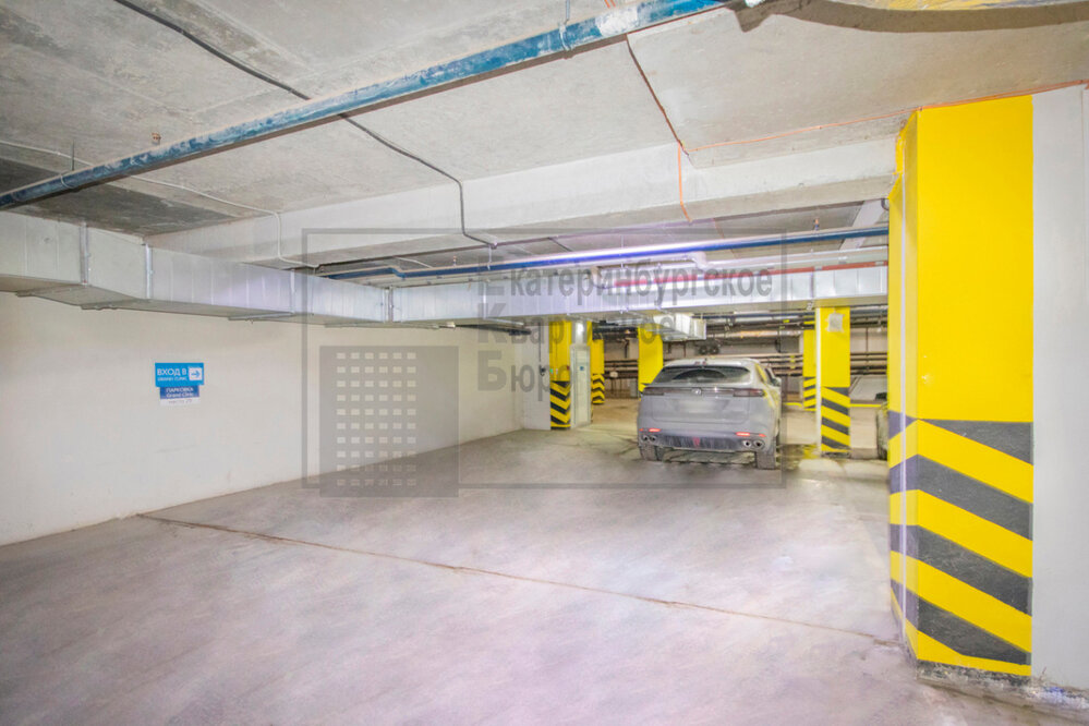 Екатеринбург, ул. Шейнкмана, 86 (Центр) - фото гаража (5)