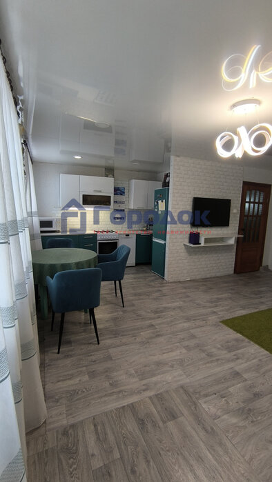 г. Каменск-Уральский, ул. Коммунальная, 26 (городской округ Каменский) - фото квартиры (2)