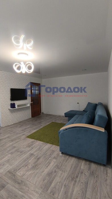 г. Каменск-Уральский, ул. Коммунальная, 26 (городской округ Каменский) - фото квартиры (5)