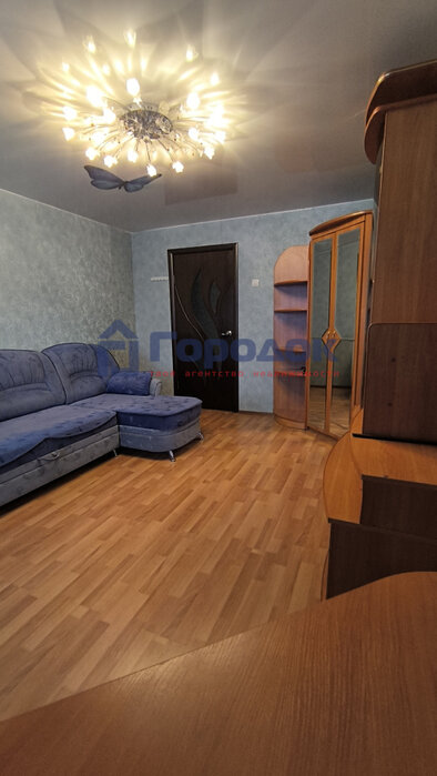 г. Каменск-Уральский, ул. Лермонтова, 64 (городской округ Каменский) - фото квартиры (7)