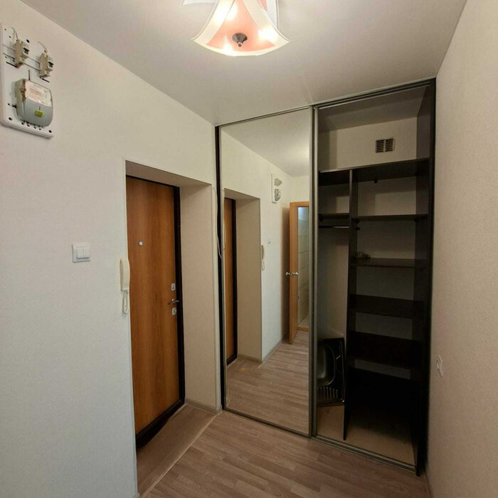 Екатеринбург, ул. Замятина, 38/2 (Эльмаш) - фото квартиры (3)