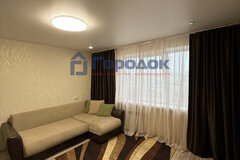 г. Каменск-Уральский, ул. Парижской Коммуны, 22 (городской округ Каменский) - фото квартиры