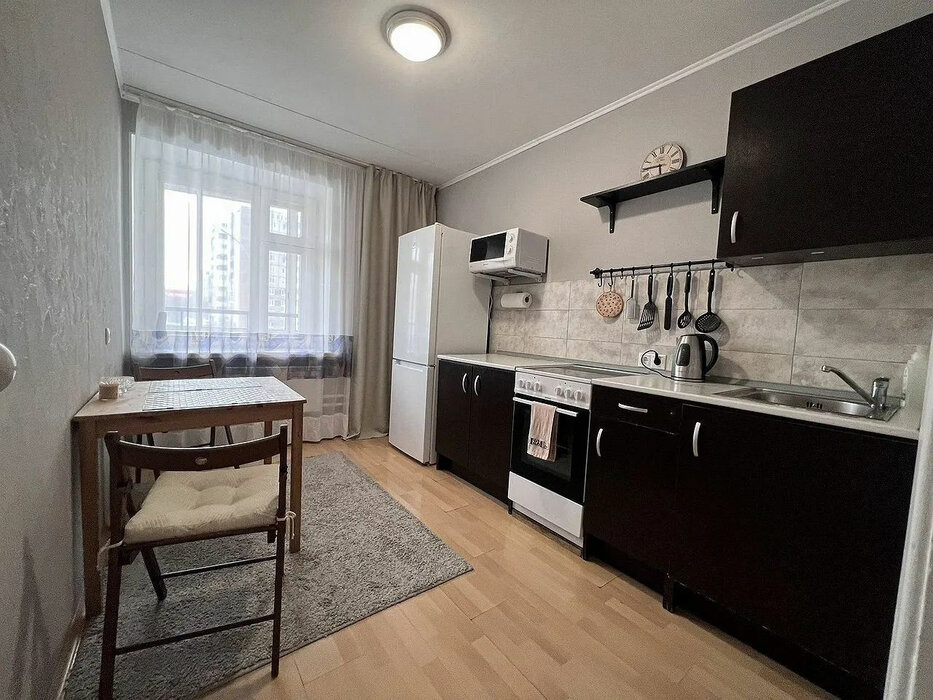 Екатеринбург, ул. Репина, 78 (Юго-Западный) - фото квартиры (6)