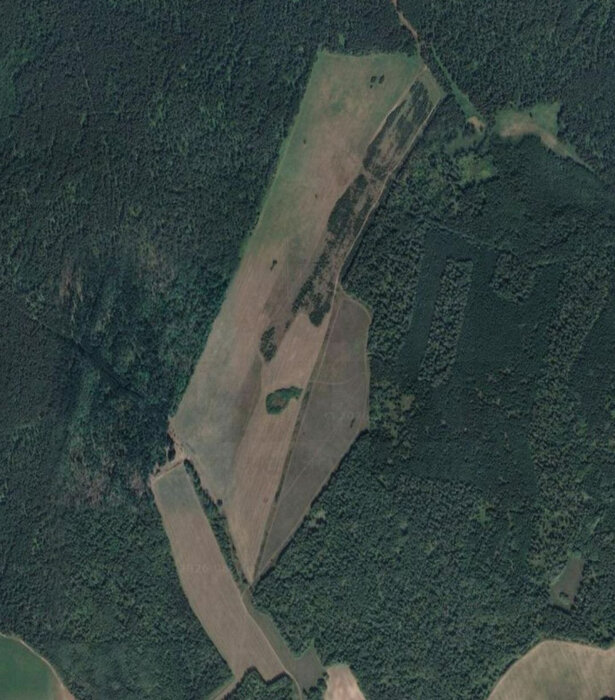 поселок городского типа Белоярский, ул.  Белый Яр (городской округ Белоярский) - фото земельного участка (6)