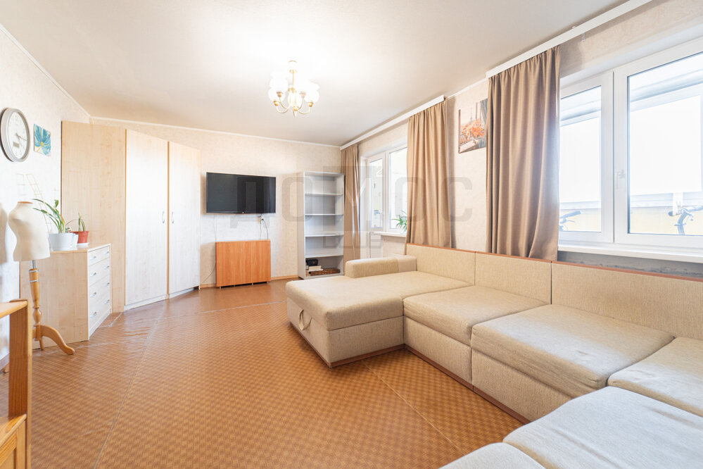 Екатеринбург, ул. Серова, 27 (Автовокзал) - фото квартиры (5)