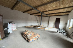 г. Арамиль, ул. Рабочая, 24 (городской округ Арамильский) - фото торговой площади