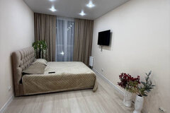 Екатеринбург, ул. Ландау, 39А/2 (Академический) - фото квартиры