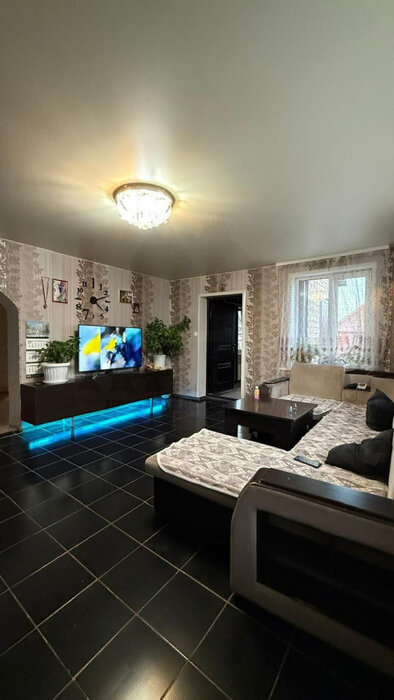 г. Березовский, ул. 8 Марта, 106 (городской округ Березовский) - фото дома (4)