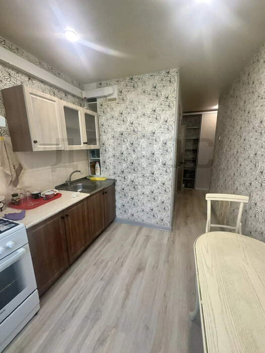 г. Березовский, ул. Загвозкина, 12 (городской округ Березовский) - фото квартиры (4)