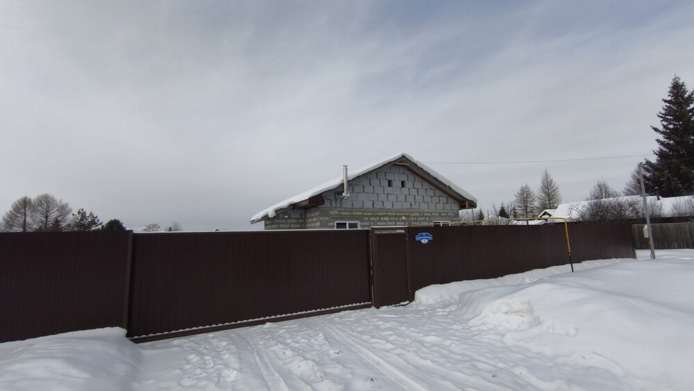 п. Сарапулка, ул. Меньшикова, 3 (городской округ Березовский) - фото дома (1)