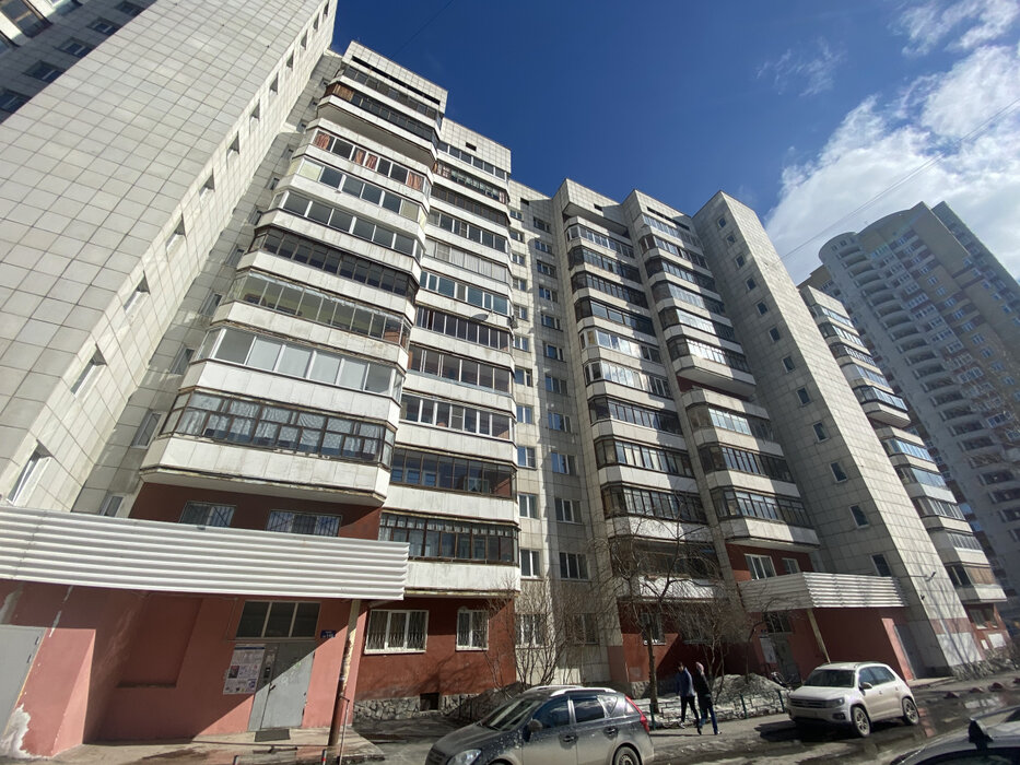 Екатеринбург, ул. Рассветная, 11а (ЖБИ) - фото квартиры (1)