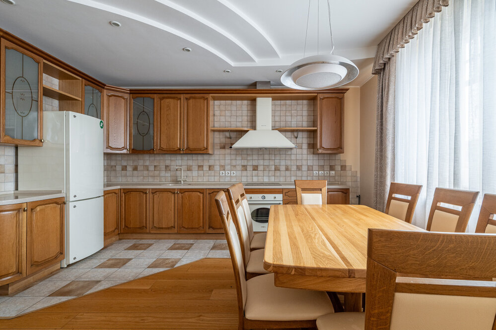 Екатеринбург, ул. Карла Маркса, 25 (Центр) - фото квартиры (5)