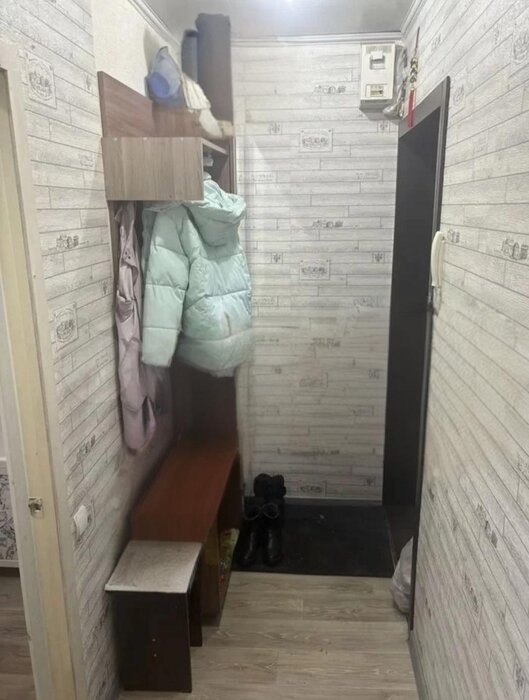 г. Каменск-Уральский, ул. Физкультурников, 8 (городской округ Каменский) - фото квартиры (6)