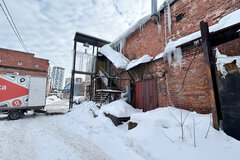 Екатеринбург, ул. Крауля, 180 (ВИЗ) - фото промышленного объекта