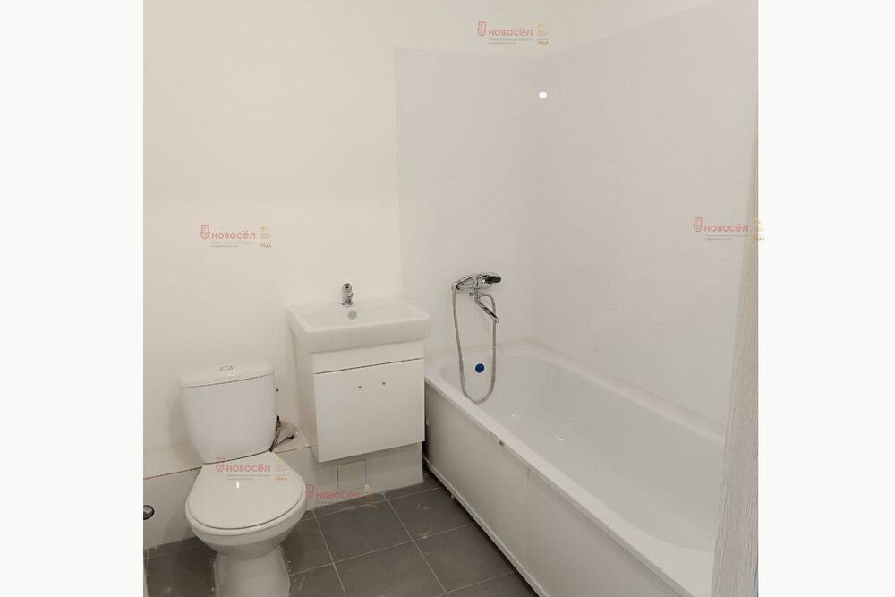 Екатеринбург, ул. Парина, 41 (Академический) - фото квартиры (2)