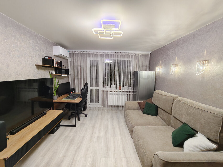 Екатеринбург, ул. Черепанова, 8 (Заречный) - фото квартиры (1)