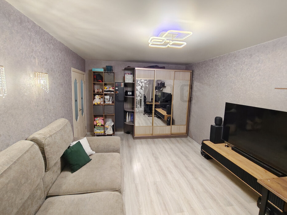 Екатеринбург, ул. Черепанова, 8 (Заречный) - фото квартиры (4)