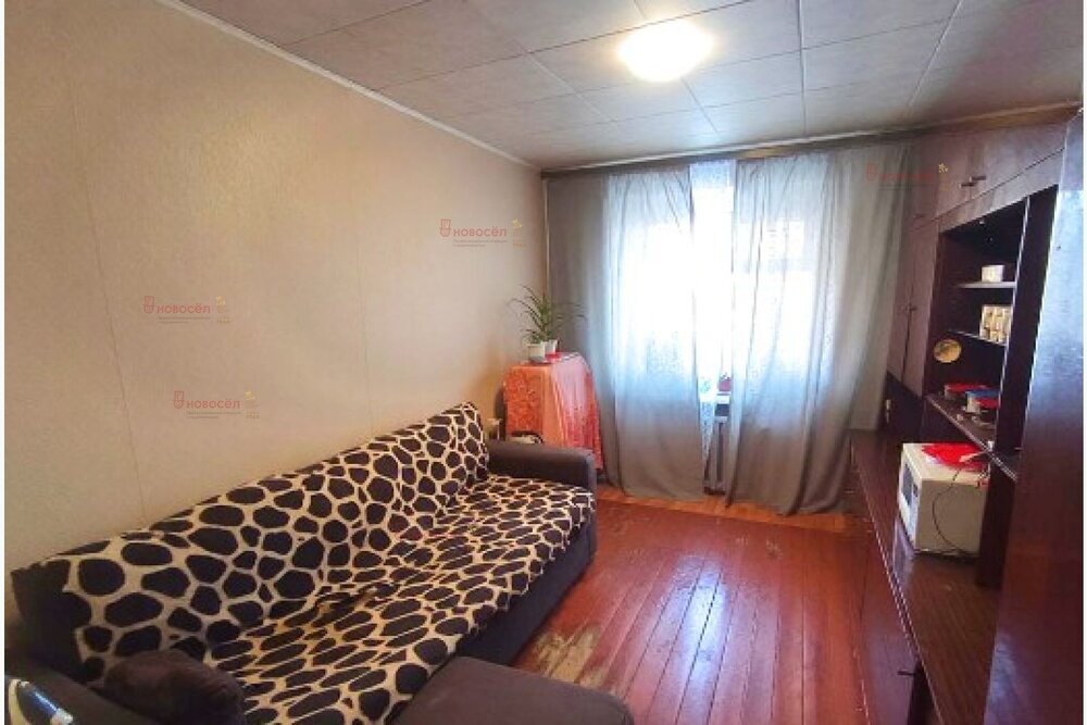 Екатеринбург, ул. Мамина-Сибиряка, 10 (Центр) - фото комнаты (4)