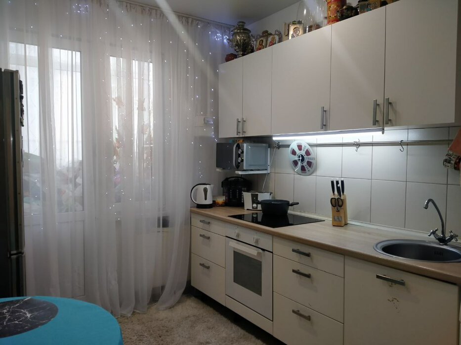 Екатеринбург, ул. Карасьевская, 41 (Широкая речка) - фото квартиры (1)