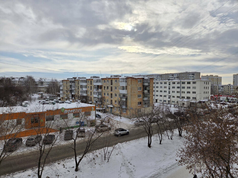 г. Верхняя Пышма, ул. Юбилейная, 13 (городской округ Верхняя Пышма) - фото квартиры (4)