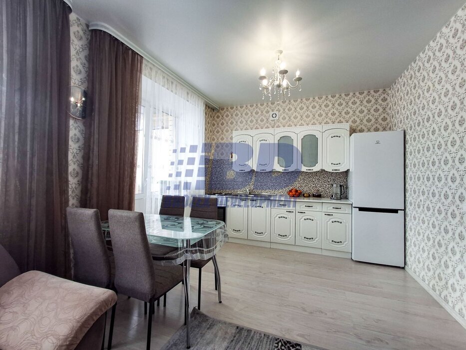 г. Березовский, ул. Старателей, 8 (городской округ Березовский) - фото квартиры (1)