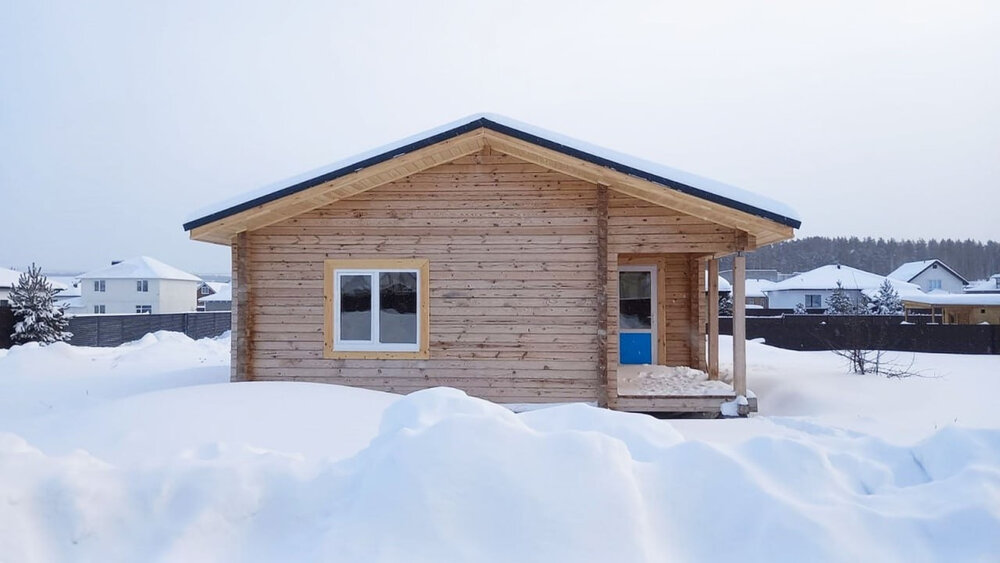 п. Первомайский (г.о. Сысертский), ул. Проезжая, 13 (городской округ Сысертский) - фото дома (1)