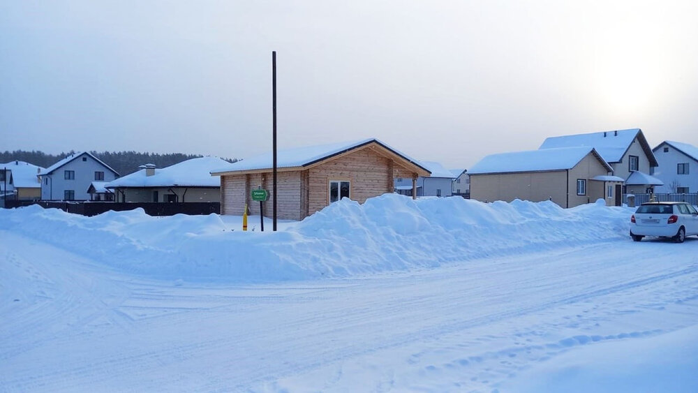 п. Первомайский (г.о. Сысертский), ул. Проезжая, 13 (городской округ Сысертский) - фото дома (5)