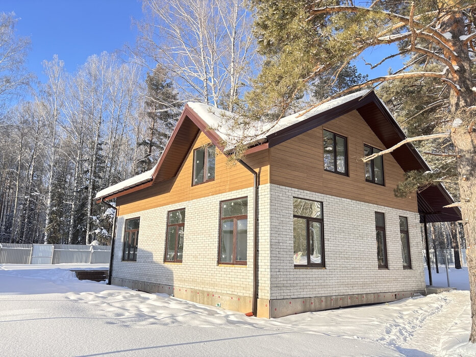 п. Растущий, ул. Кольцевая, 40 (городской округ Белоярский) - фото дома (1)