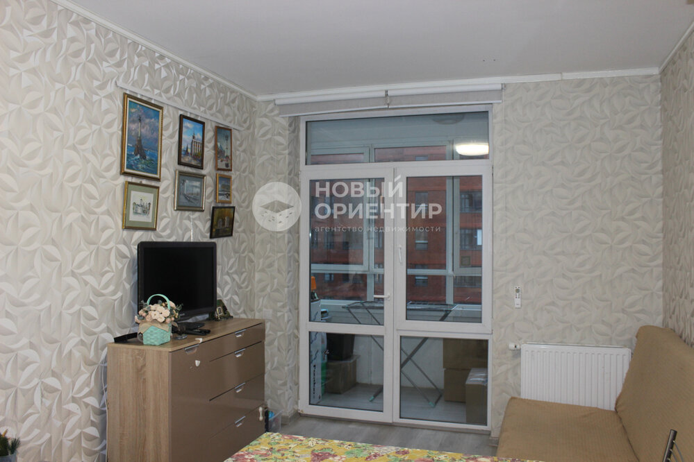 Екатеринбург, ул. Азина, 22/2 (Центр) - фото квартиры (1)