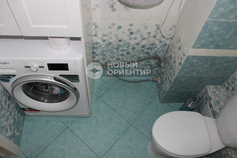 Екатеринбург, ул. Азина, 22/2 (Центр) - фото квартиры (7)