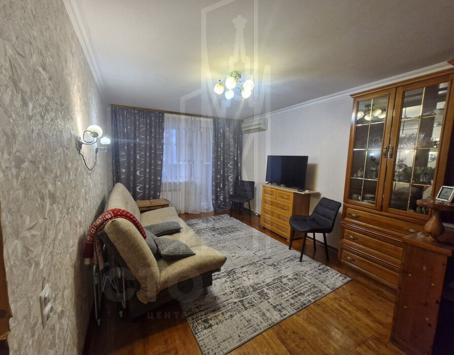 Екатеринбург, ул. Серова, 21 (Автовокзал) - фото квартиры (1)