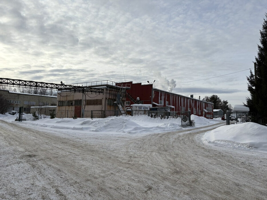 Екатеринбург, ул. Амундсена, 101Л (УНЦ) - фото торговой площади (3)