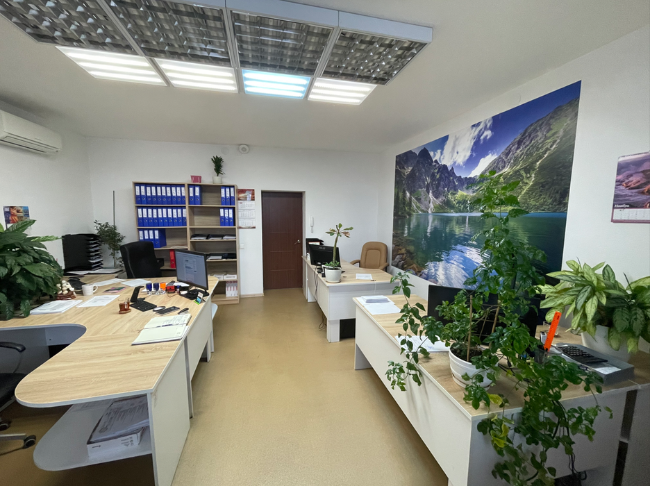 Екатеринбург, ул. Барвинка, 21 (УНЦ) - фото офисного помещения (4)