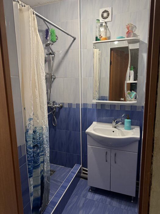 Екатеринбург, ул. Агрономическая, 37 (Вторчермет) - фото комнаты (7)