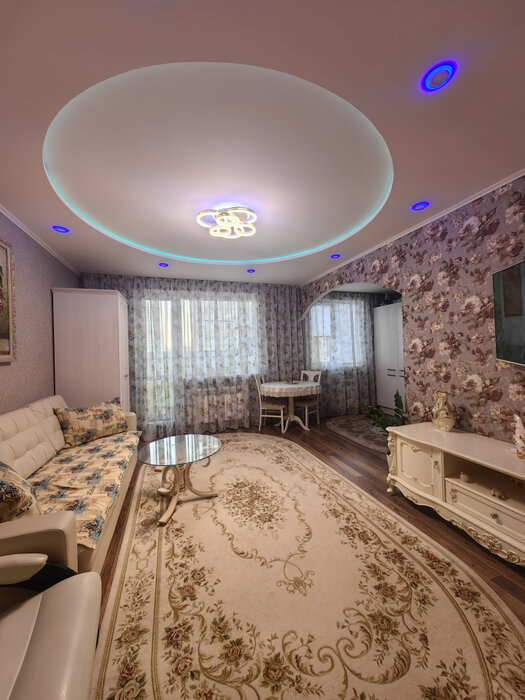 г. Верхняя Пышма, ул. Уральских рабочих, 50А (городской округ Верхняя Пышма) - фото квартиры (2)