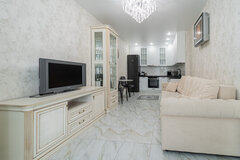 Екатеринбург, ул. Азина, 22/2 (Центр) - фото квартиры