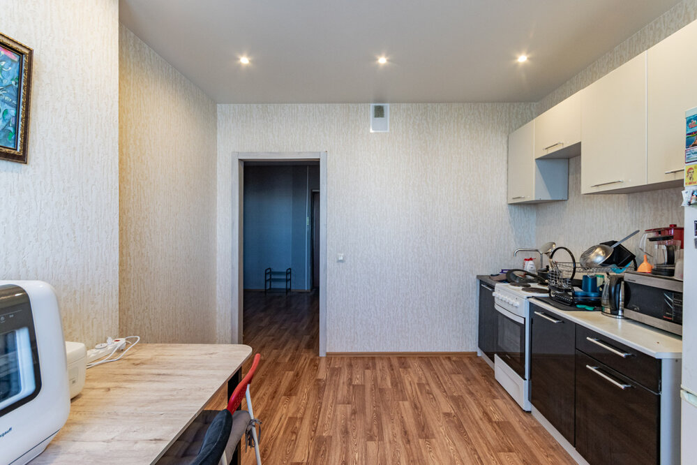 Екатеринбург, ул. Академика Семихатова, 18 (УНЦ) - фото квартиры (3)