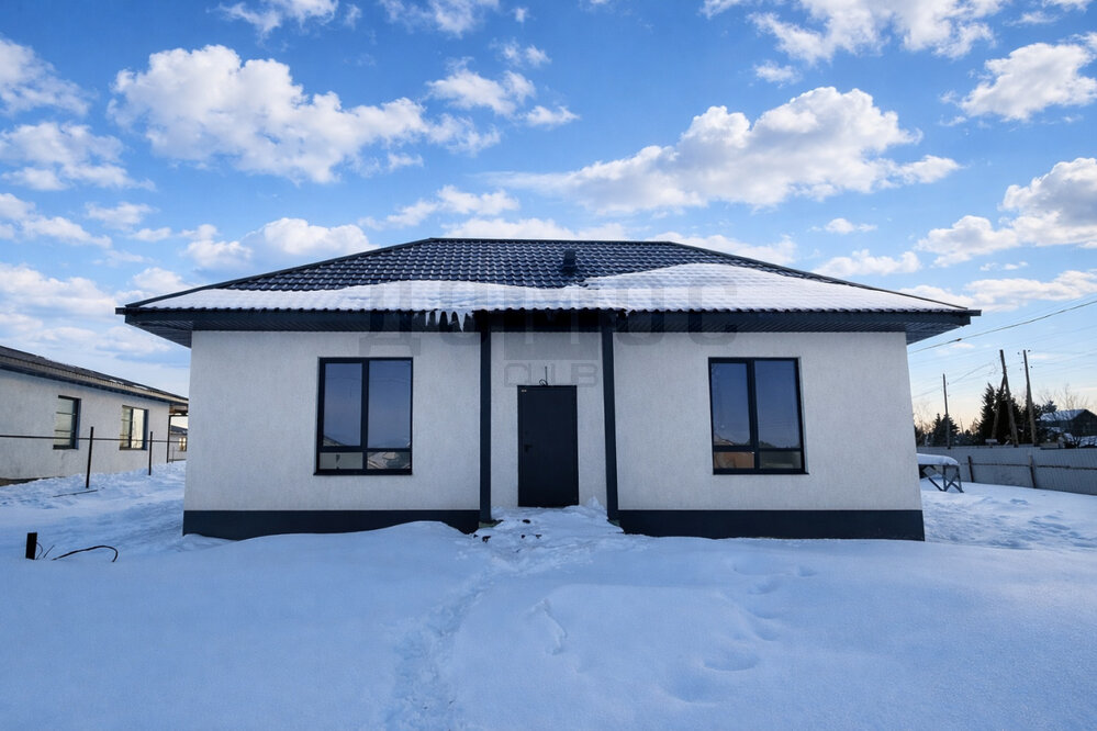 с. Косулино, ул. Уральская, 40 (городской округ Белоярский) - фото коттеджа (1)