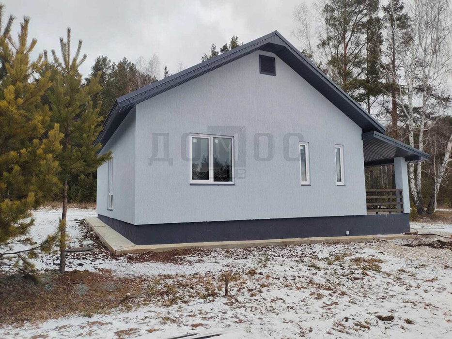 п. Прохладный, ул. Турмалиновая,   (городской округ Белоярский) - фото дома (3)