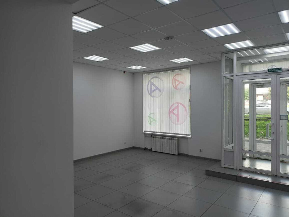 Екатеринбург, ул. Блюхера, 16 (Втузгородок) - фото торговой площади (7)