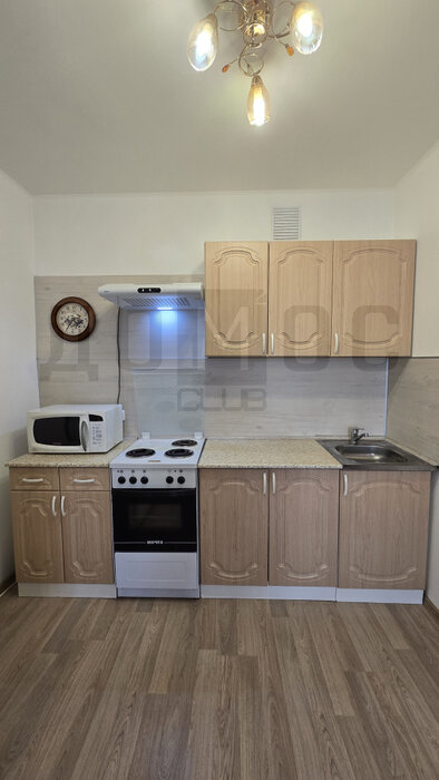 Екатеринбург, ул. Краснолесья, 52 (УНЦ) - фото квартиры (8)