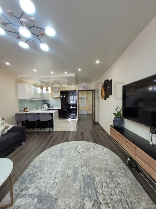 Екатеринбург, ул. Чкалова, 241 (УНЦ) - фото квартиры (4)